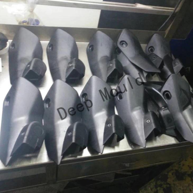 Mercedes-Benz Automotive Mold